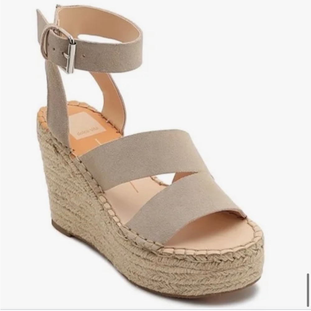 Dolce vita shayla wedge taupe 8.5